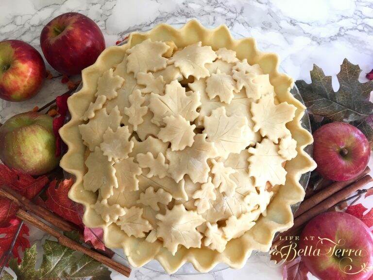 Apple Love and My Favorite Apple Pie Recipe